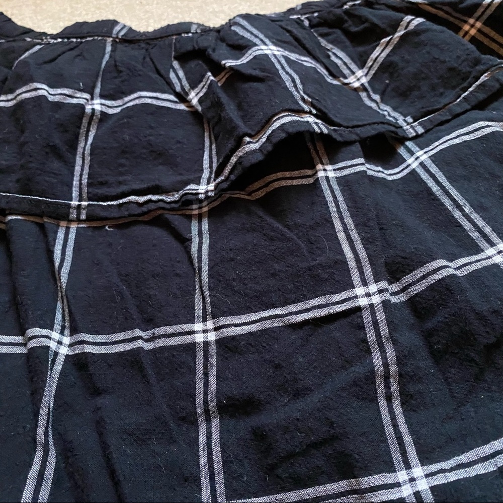 Abercrombie Off Shoulder Ruffle Top - Picture 2 of 4